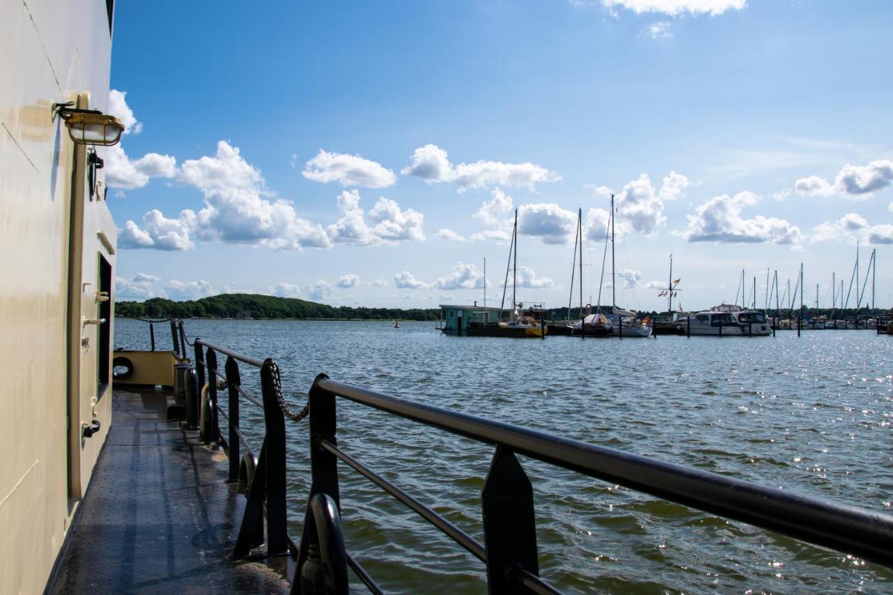 Island-Dreams Hausboot Cecilie Lejlighed Slesvig Eksteriør billede
